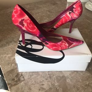 Fabric Floral Pumps